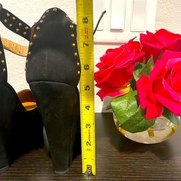 Sophia & Lee Wedges (Size 5.5)🌹 - Picture 9 of 10